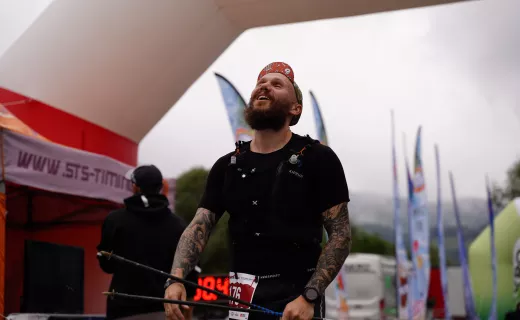 Jest zwycięzca Biegu 7 Dolin na 100 km! Dotarł do mety ze świetnym czasem [WIDEO] - 35